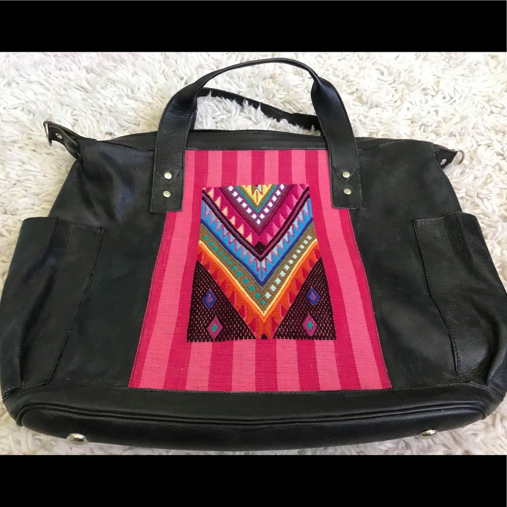 💕SOLD 💕Nena and Co.  Daybag 2